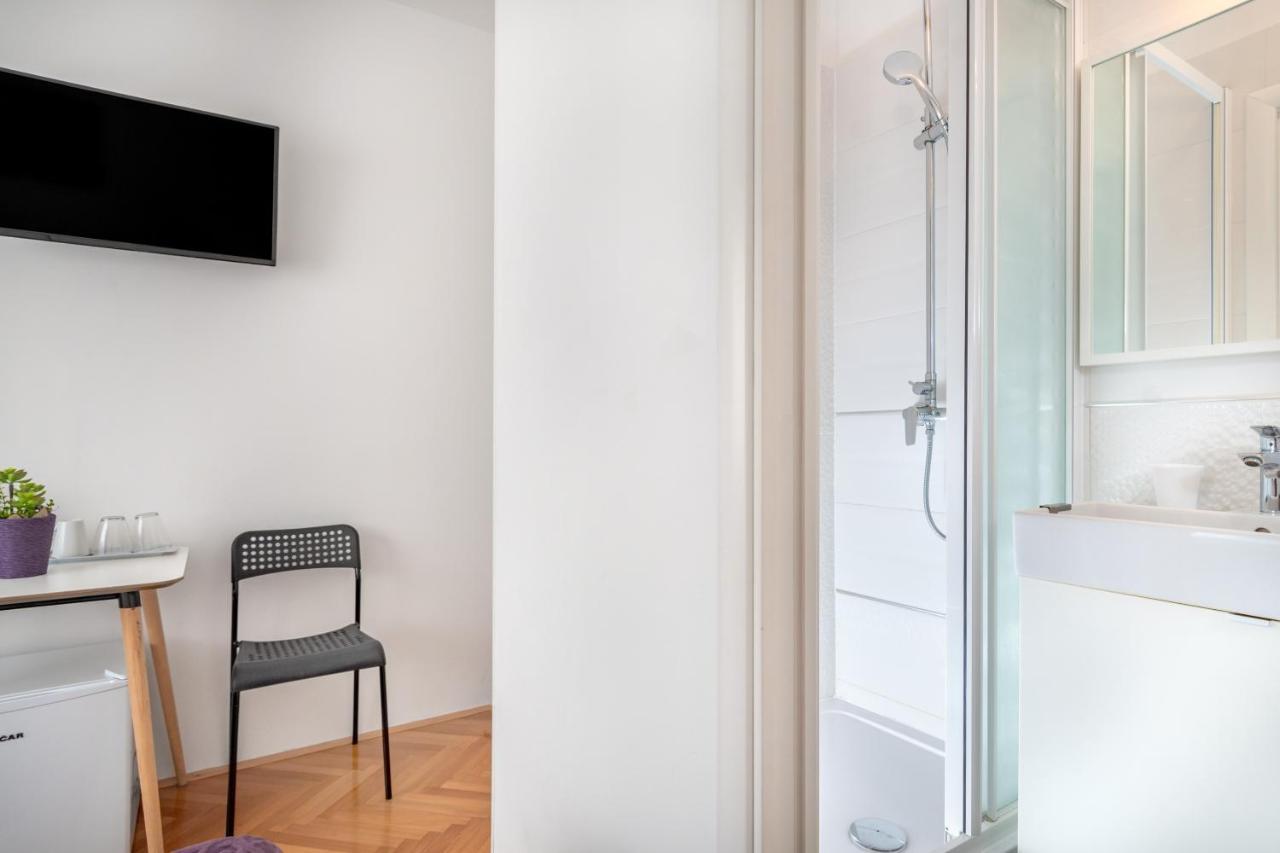 Rooms&Apartments Zelux 斯普利特 外观 照片